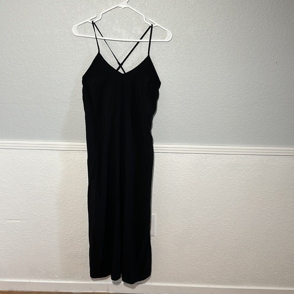 Old Navy adjustable spaghetti strapped midi dress - Picture 4 of 6
